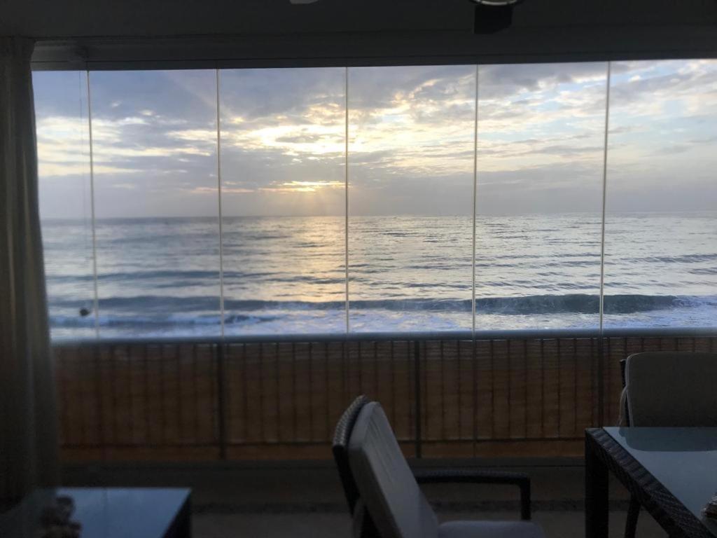 Magnificent Front Sea Views * Estepona